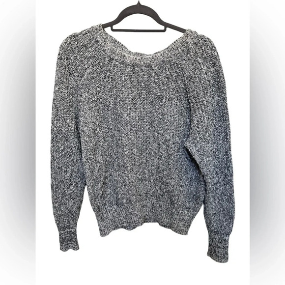 Free People Black and White Pullover Sweater Size Small - Picture 1 of 8